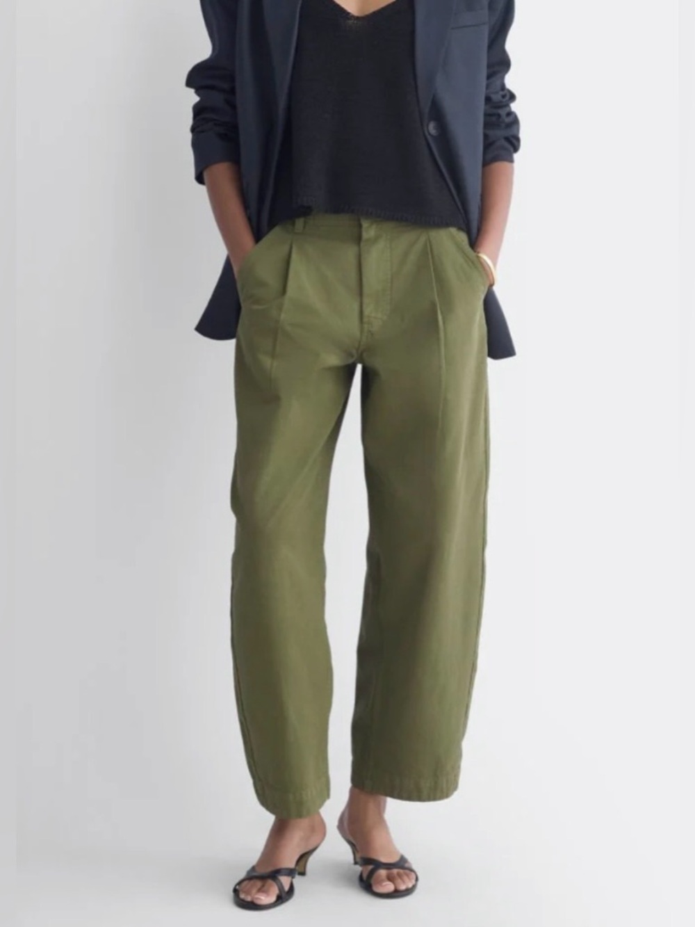 NWT Everlane The Everywhere Pant in Mayfly Olive Green Size 4